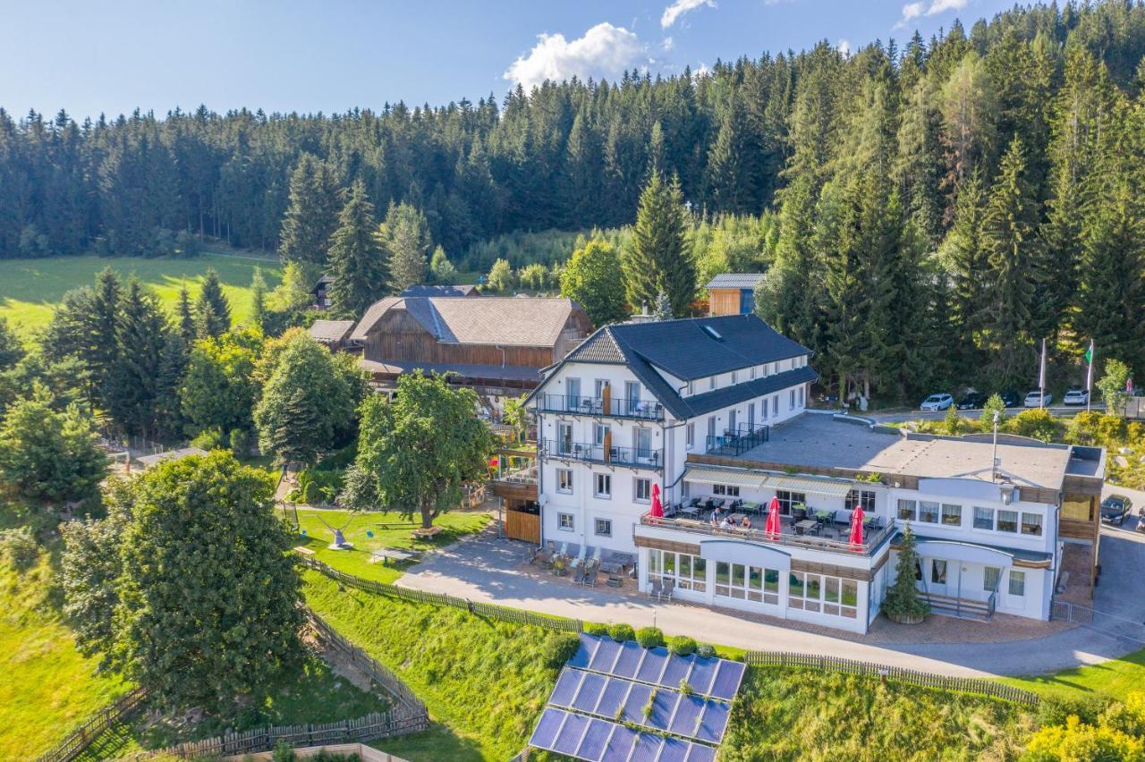 Familienhotel Berger Sankt Jakob im Walde Exterior photo